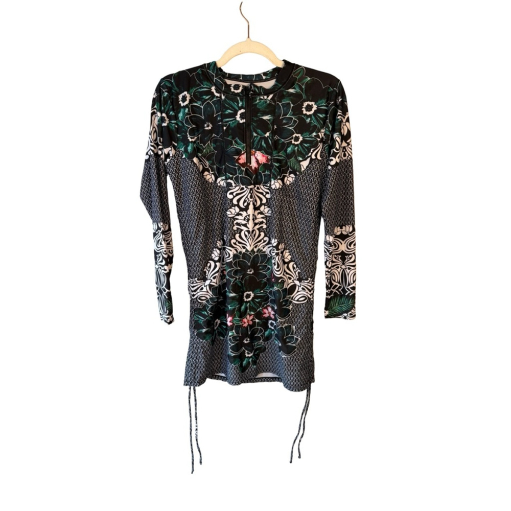 Long Sleeve Black Green Floral Swim Dress Rash Guard Size S or M Beach Vacation - Picture 3 of 9